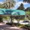 Treetop Retreat! Cozy 2 Bedroom In Heart Of Grove - Miami