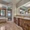 A Touch Of Tuscany In a Lake Tahoe Estate - إنكلين فيلادج