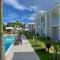 Casa em Arraial Dajuda -3 suítes, lazer completo- Piscina, Sauna e Beach tênis