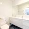 Birubi First Wave, 45a Ocean Ave - pet friendly, waterfront, waterviews, air con, Wi-Fi