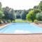 Umbrian country house with pool