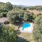 Umbrian country house with pool