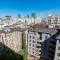 Navy Aesthetic Apartment with Balcony by Noclegi Renters