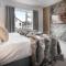 Ellerthwaite Place X3 Bed House with Hot Tub in Central Windermere - Ridgestone