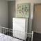 Fantastic large 1 bed Loft Flat close to Heathrow - 77VFR5
