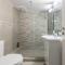 Stylish Athens Apt 10 Minute Walk to Acropolis Museum & Metro