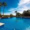 Holiday home, with sea views, south facing and close to the golf course and the beach, in Elviria Hills - Marbella