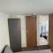 Luton Home near Airport Private & Shared Bathroom Option - 卢顿