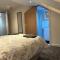 Luton Home near Airport Private & Shared Bathroom Option - Luton