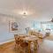 Waters Edge 206