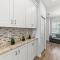 Solterra, Luxury Condo, Resort Pool in Greenlinks