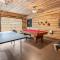 New! Cabin Fever - Hot Tub, Game Room, 3 King Beds - Dahlonega