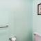 Two bedroom Townhouse within walking distance to all activities Glazebrook J4