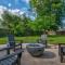 Denver Basecamp-10mins from DT - Hot Tub - Large Yard