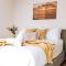 Wombat Hollow - The Perfect Base - Swansea