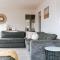 Wombat Hollow - The Perfect Base - Swansea