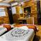 Hotel Riverside with Swimming pool - Sauraha