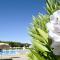 ISA-Apartments for 4 people, 2 bedrooms, in Residence with swimming pool in San Vincenzo, just 600 meters from the sea