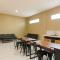 RedDoorz near GSG UNILA Lampung - Hajimana