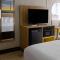 Days Inn & Suites by Wyndham Fort Pierce Midtown