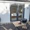 Spacious and sunny accommodation with Underfloor heating throughout
