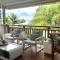 Meherio Beach Carlton- Tahiti - beachfront luxury residence & pool - Punaauia
