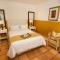 Le Ballon Rouge Guest House