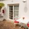 Le Ballon Rouge Guest House