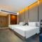 Atour Hotel Meizhou West Station R&F Center