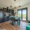 Amazing Home In Gornje Plavnice