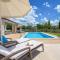 Villa Neo