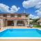 Villa Neo
