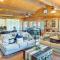 Spacious Crestline Retreat 1 Mi to Lake Gregory