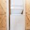 8 All Decked Out, Luxury Tiny House, Boat Parking Mins to Lake Guntersville, Downtown