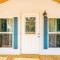 4 Heron Haus, Luxury Tiny House, Pet Friendly, Mins to Downtown Guntersville