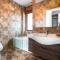 The Thames Pool Access Resort & Villa - SHA Extra Plus - Chalong