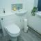 Bentley Bridge Wolverhampton 3 Bedrooms Entire House - Perfect for short or Long stay - Wednesfield