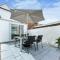 Sanderlings - holiday home close to beach