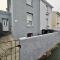 4 bedroom Hse close to Riverside