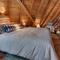 Falcon's Rest - Ski and Summer Cabin in The Heart of North Lake Tahoe- Gas Fireplace - Carnelian Bay