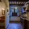 Palazzo Rossi, Historic Boutique Home in Marche