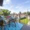 BoHo Vibes - Patio & BBQ - King Bed - Garage Parking