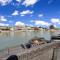 Waterfront Lake House - Victorville