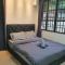 3 Storey Bangalow near Spice Arena & Queensbay Mall - 峇六拜