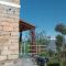 THE SILVER OAK PLACE