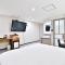 Calm Rest Hotel Busan Sasang - Busan