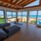 Angulo House