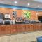 La Quinta by Wyndham Tulsa Airport / Expo Square