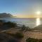 The Sun,Whales and Waves seafront apartment - Hermanus