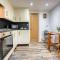 Pass the Keys Stylish & Modern Bakewell Cottage for 4 & Parking